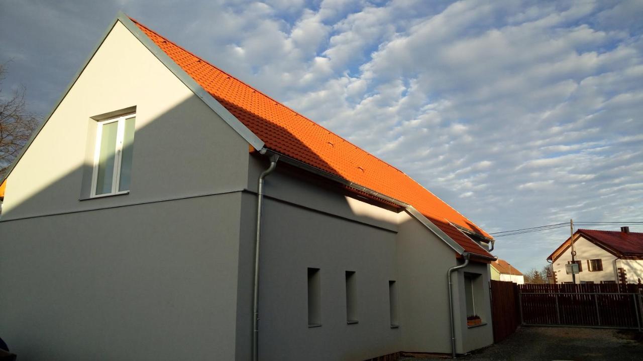 Penzion Ostrov U Stribra 13 Kostelec  Luaran gambar